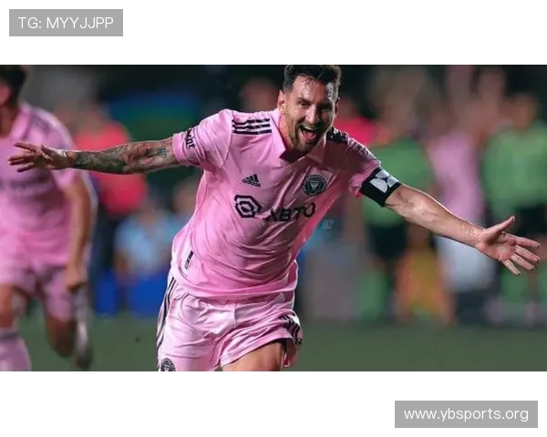 梅西关键三分绝杀全场球迷疯狂欢呼激情四溢